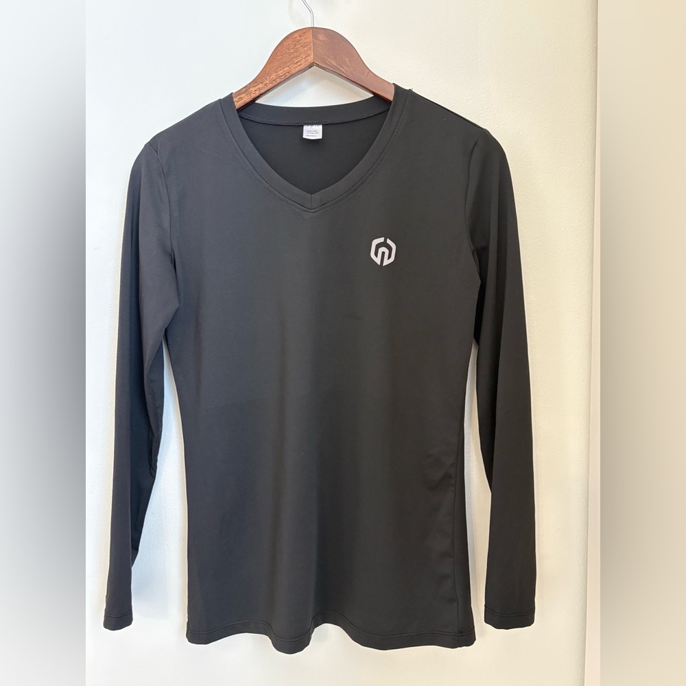 Neleus Women’s Black Active Wear Long Sleeve Top Size: US L